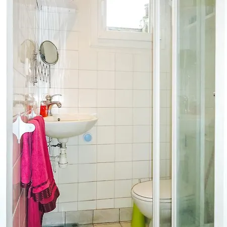 Belleville Comfortable 1 Bedroom Appartamento *